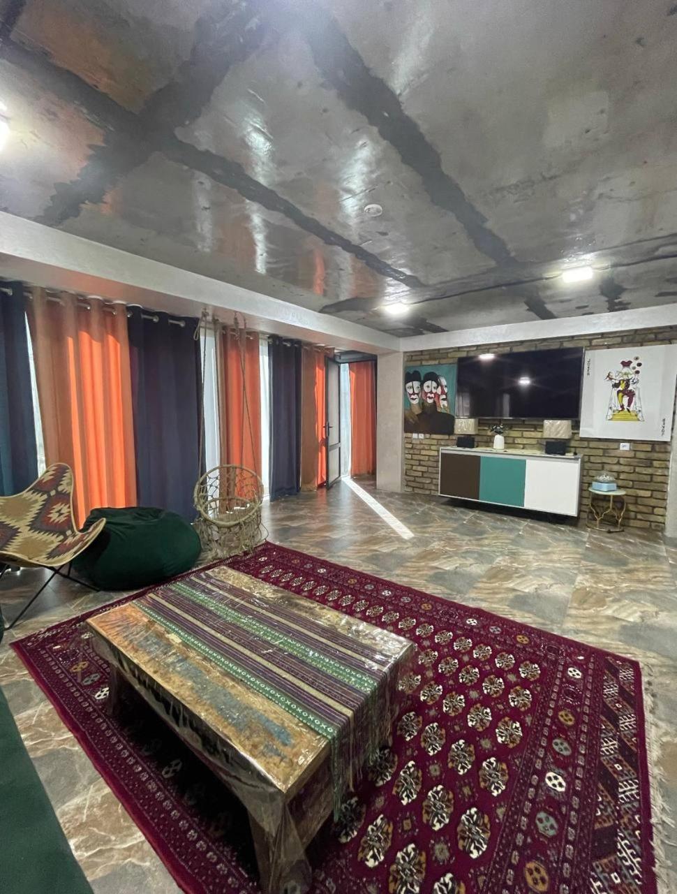 Local Hotel Tashkent Exterior photo